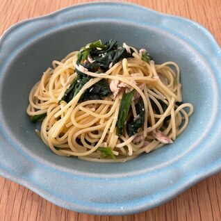 ツナ缶で簡単！ほうれん草とツナの和風パスタ